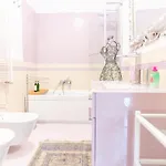 Luisa فيلة باري