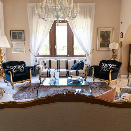 Villa Luisa *