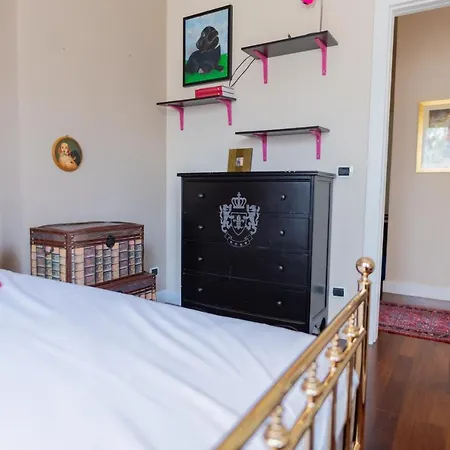 Luisa Βίλα Μπάρι